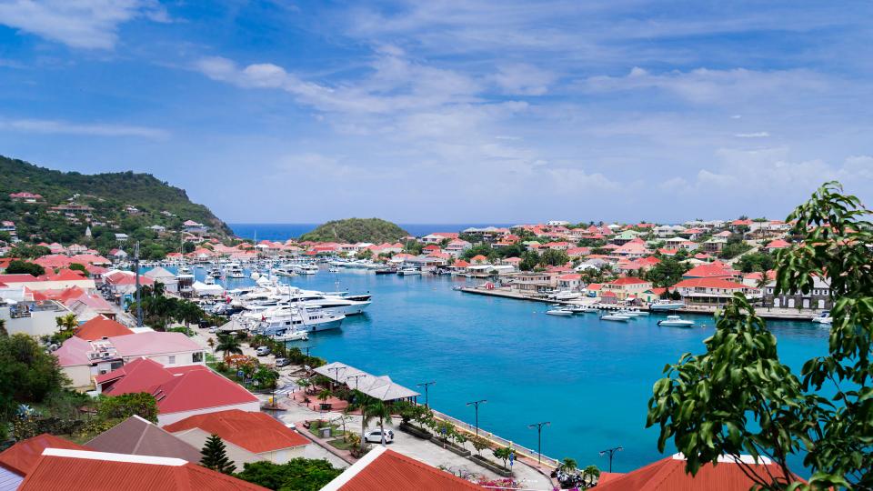 St Maarten | Mortgage Options | Bank and Resort Financing